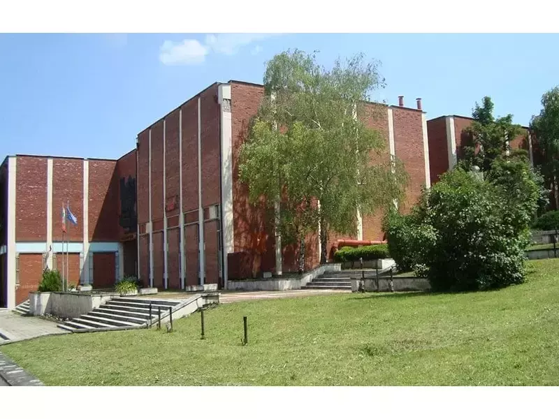 Над 7 милиона лева ще бъдат вложени в ремонт и мерки за повишаване на енергийната ефективност на три общински сгради в Шумен