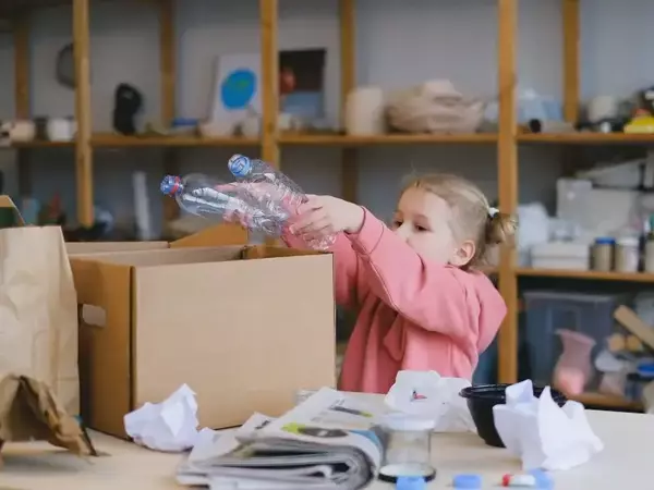 Търговските обекти трябва да предлагат алтернативи на пластмасовите чаши и кутии за храна