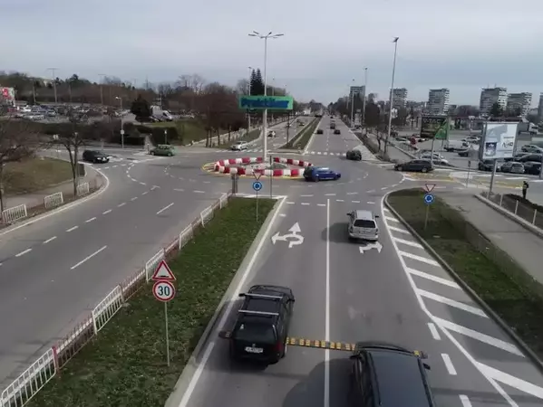 Обезопасиха опасното кръгово кръстовище