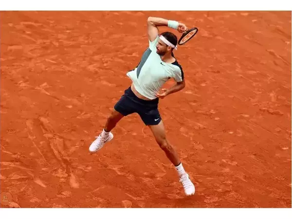 Григор Димитров достигна за първи път до четвъртфиналите на „Ролан Гарос”