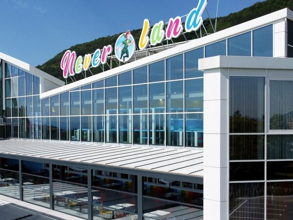 Най-големият детски клуб в България NEVERLAND и L’Olivo Bar & Dinner бяха открити в Шумен