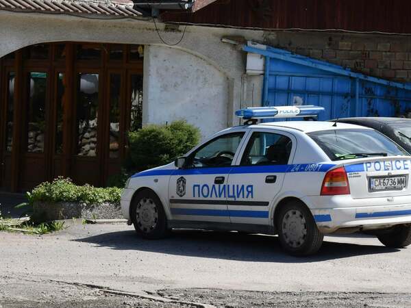 Шофьор катастрофира в Шуменска област, ранен при инцидента