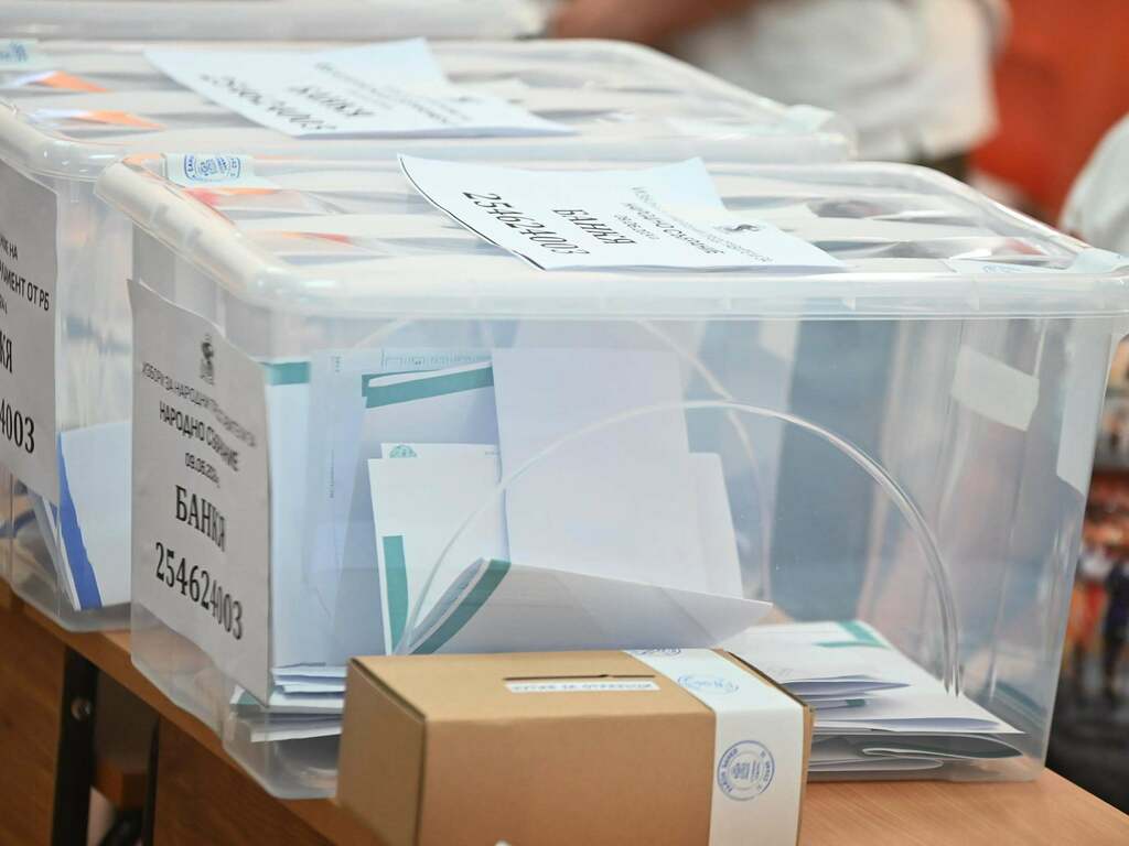 Нови кметове в две села в Шуменско