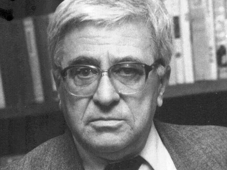 Спомен за Тончо Жечев