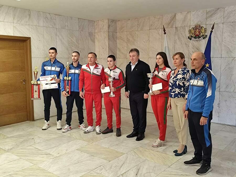 Спортни таланти с награди от кмета