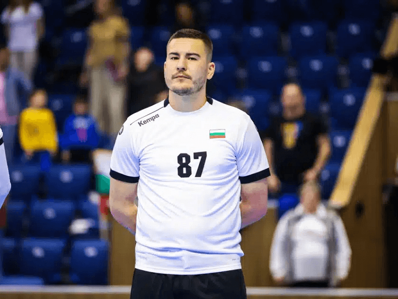 Нов играч подсилва „Шумен 61“