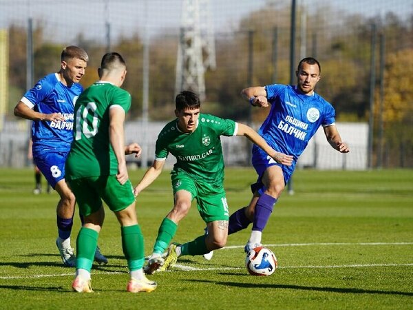 „Волов-Шумен 2007“ с ранен мач в неделя