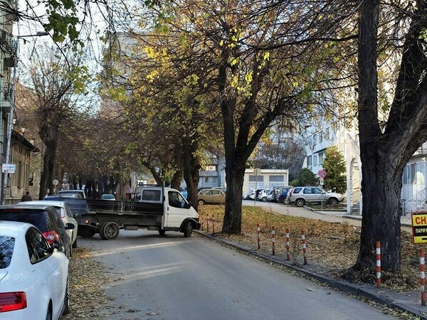 Затварят за шест часа част от ул. „Цар Освободител“