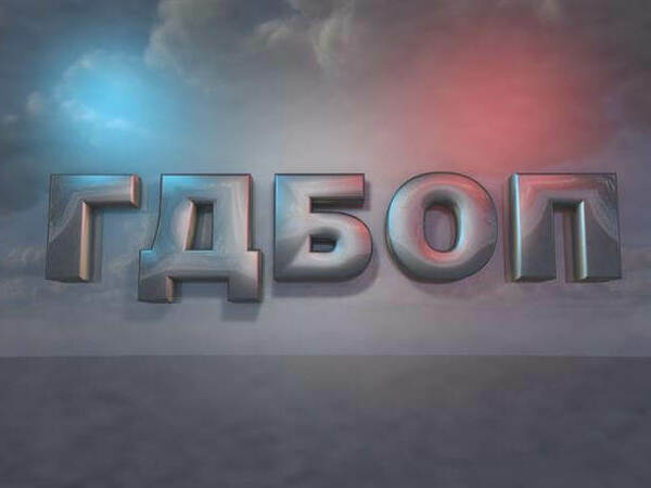 Разкриха работилница за преправяне на оръжия