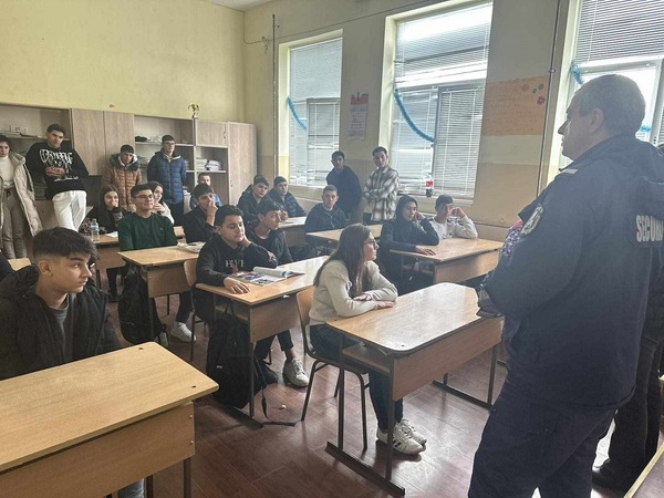 Учат децата да казват „не“ на насилието