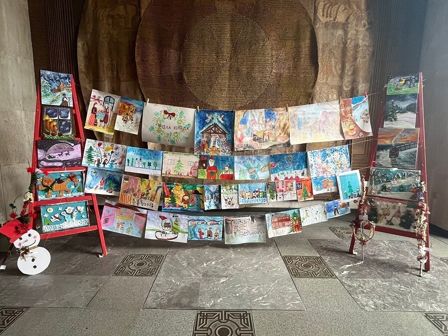 Отличават малки майстори на коледна украса