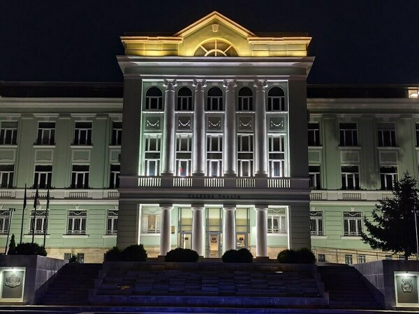 В ареста остава синът, пребил майка си