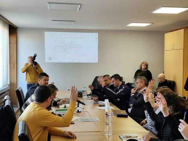 Забраняват престоят и паркирането по три участъка в Шумен