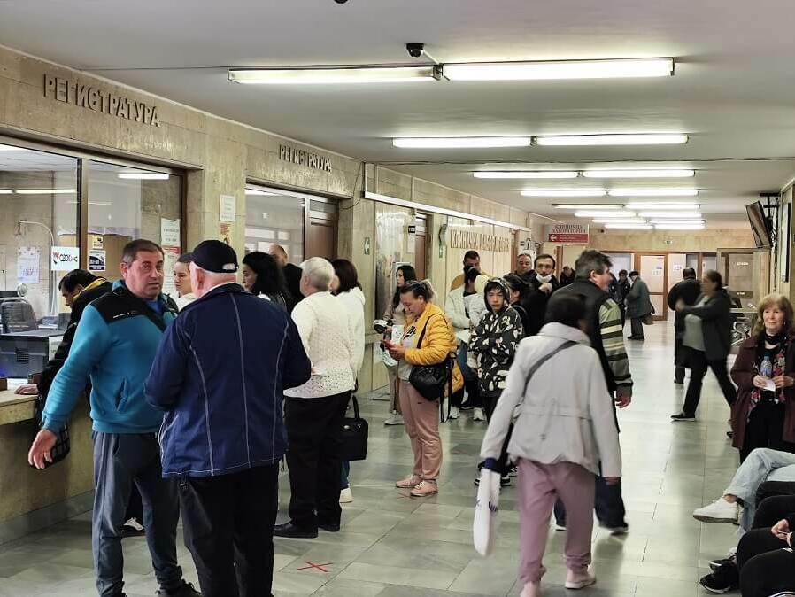 Противоепидемичните мерки влизат в сила