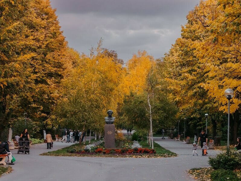 Велоалеи в Градската градина и в парка „Кьошкове“