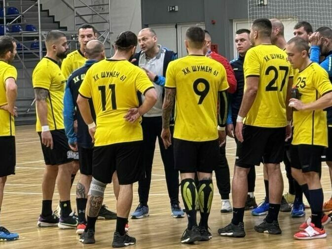 „Шумен 61“ срещу „Пирин 64“ за Купата