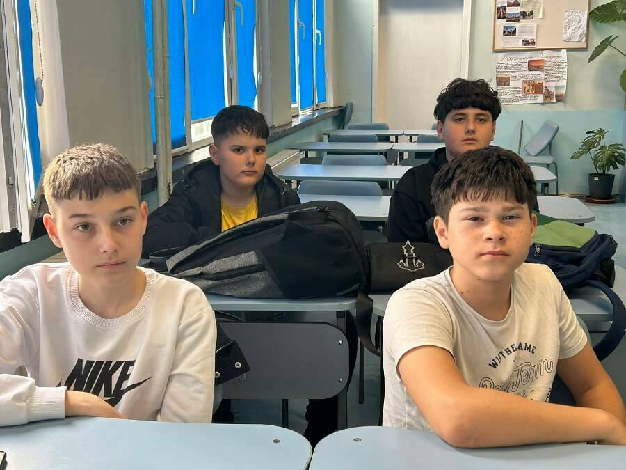 Деца ще предпазват възрастни от ало измами