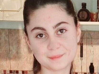 Издирват 13-годишно момиче