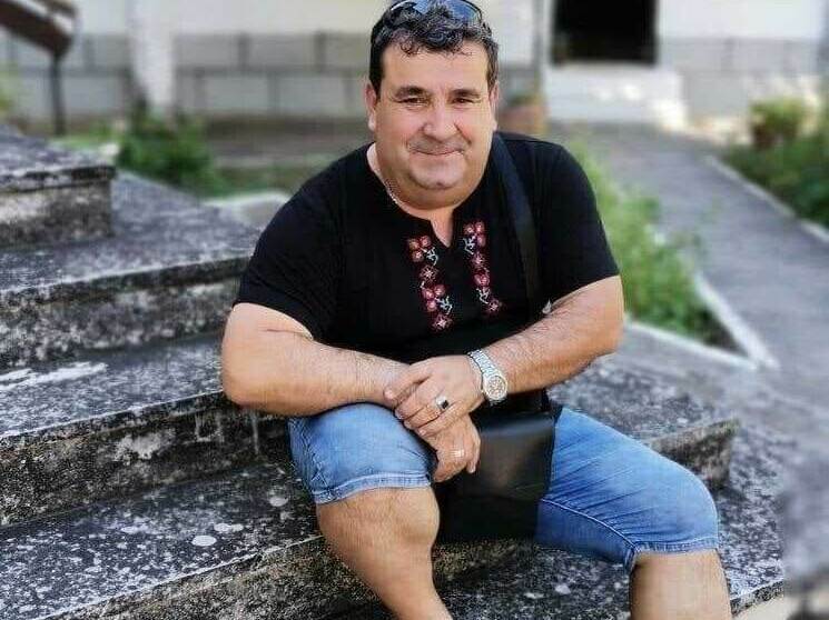 Футболът в подкрепа на хореографа Тодор Ганчев