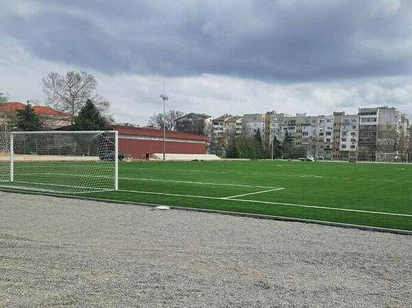 До дни откриват игрищата на Ученическия стадион