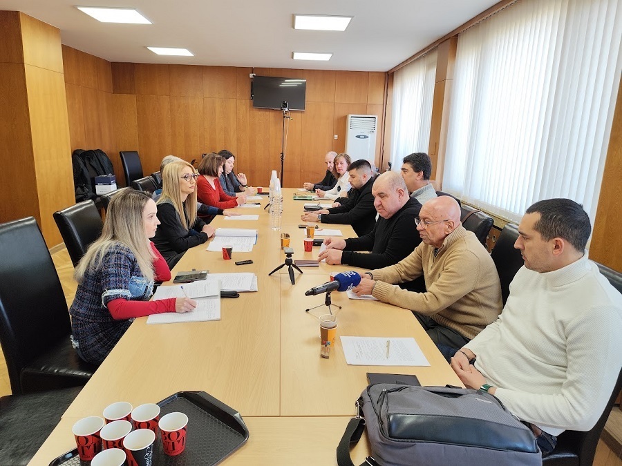 Двама кандидати за омбудсман