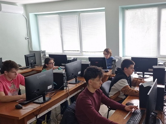 Започна турнирът по информатика „Джон Атанасов“