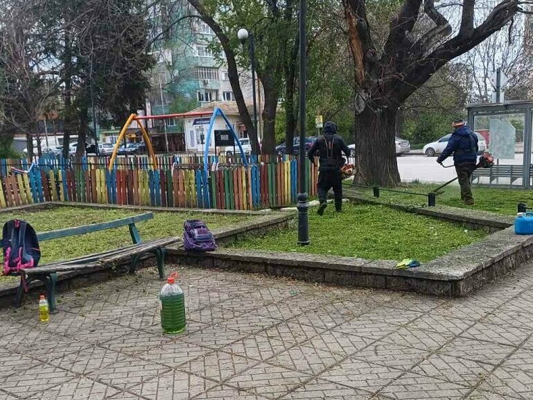 Пръскането срещу кърлежи – от следващата седмица