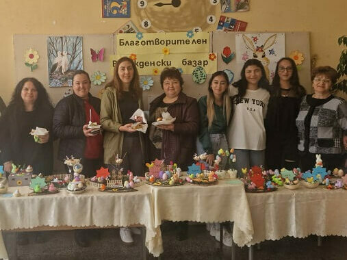 Ученици от Каолиново с базар за „слънчеви деца“