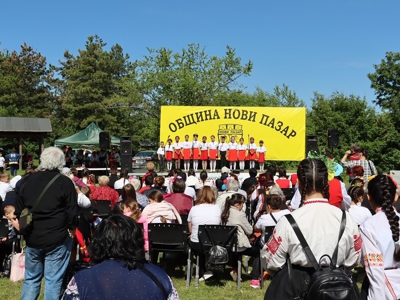 Приемат заявки за „Станата пее“