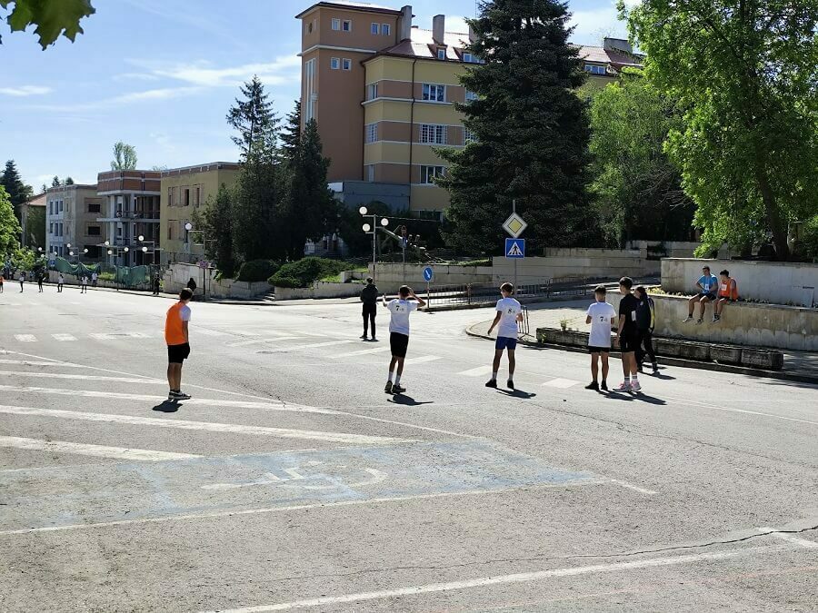 200 деца мериха сили в щафета „Европа“