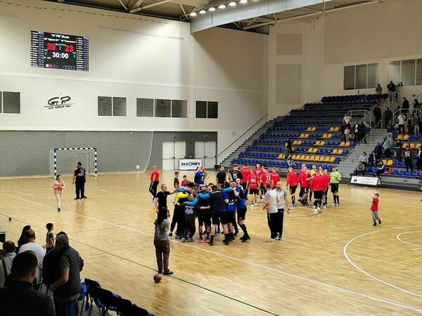 Безплатен транспорт за решаващия мач за титлата