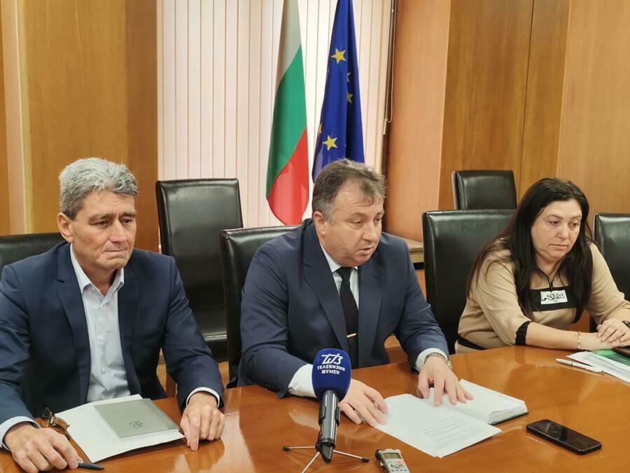 Делян Пеевски със заместник-кмет в Шумен