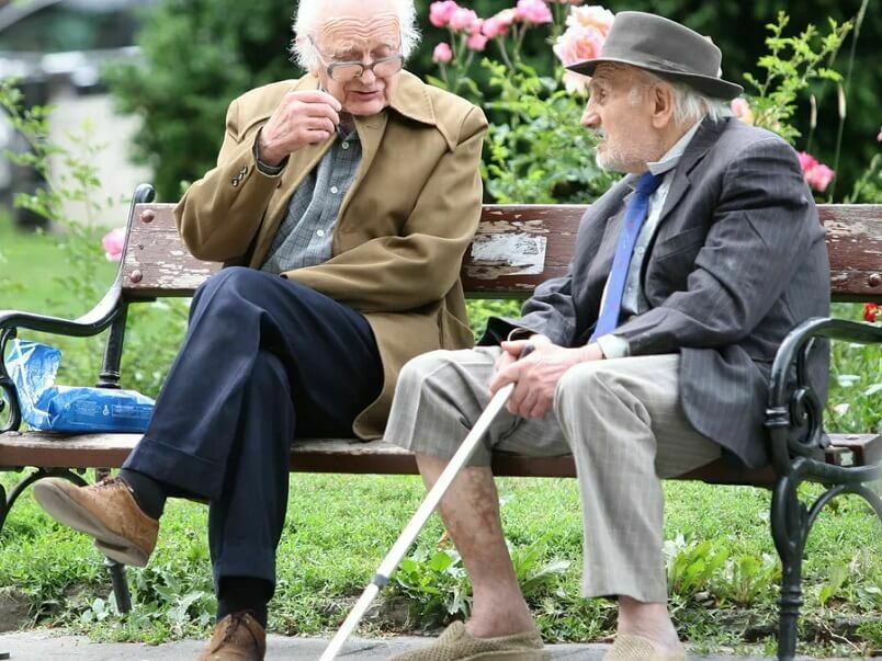 Коледни добавки за 536 000 пенсионери