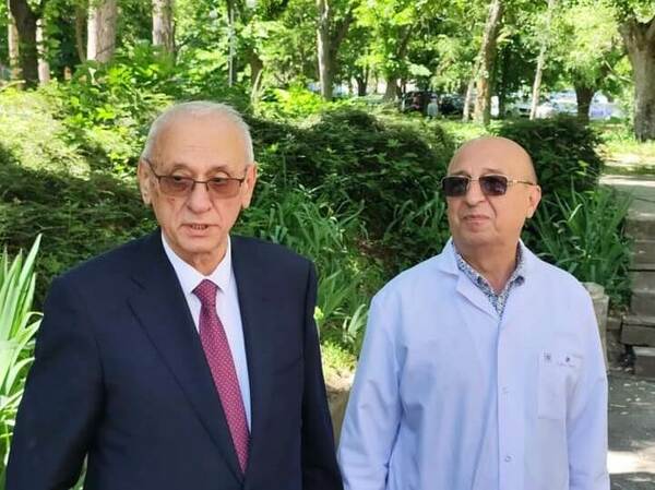 Министър Кирилов: Здравеопазването е обезпечено с кадри