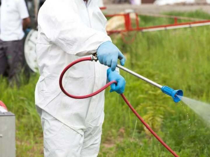 Пръскат срещу кърлежи и бълхи