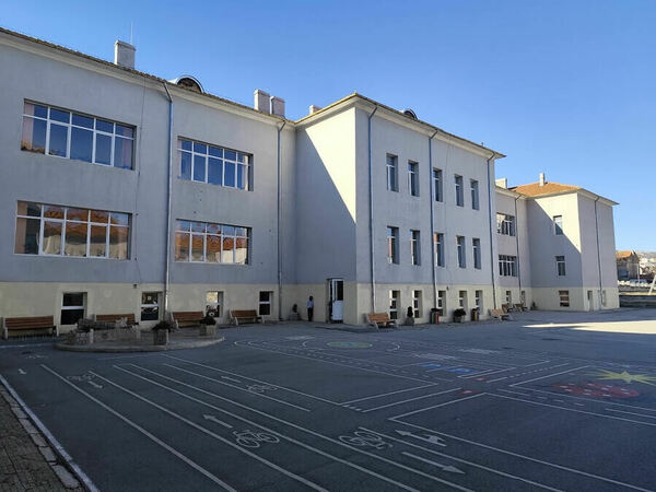 Конкурс за директор на едно училище в Шумен