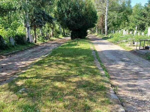 Разширяват Гробищния парк на Шумен с 40 декара