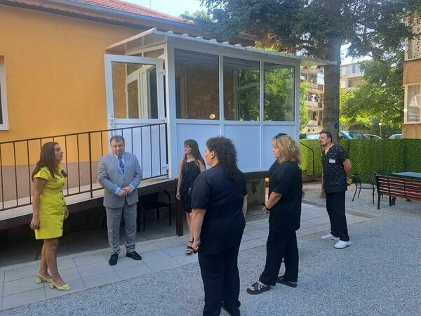 Общината с амбиция да прави нов старчески дом