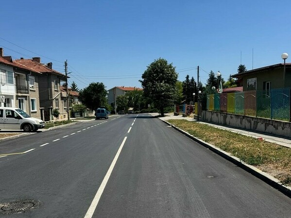 Обновиха част от ул. „Плиска“ на изхода на Нови пазар