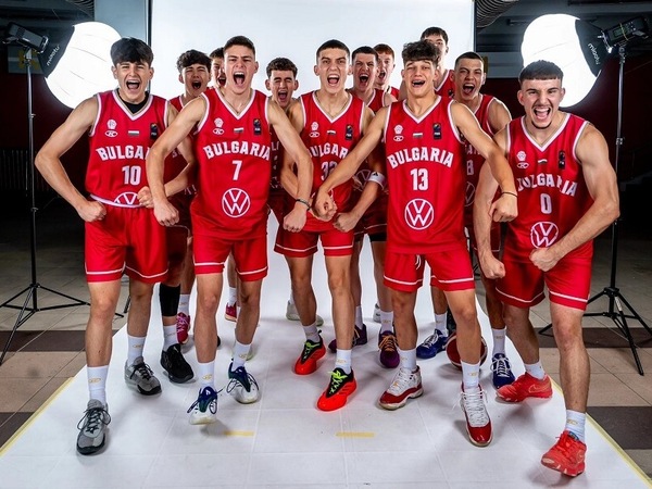 Владислав Станев сред 12-те за Еврошампионата до 18 г.