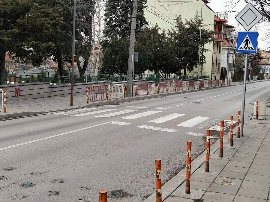 Засилен полицейски контрол край училища и детски градини