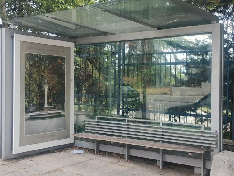След ремонта на спирките – отново вандализъм
