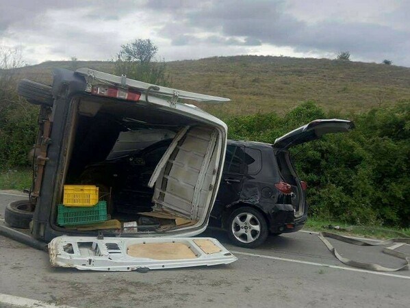 Заради катастрофа отбиват движението в Новопазарско