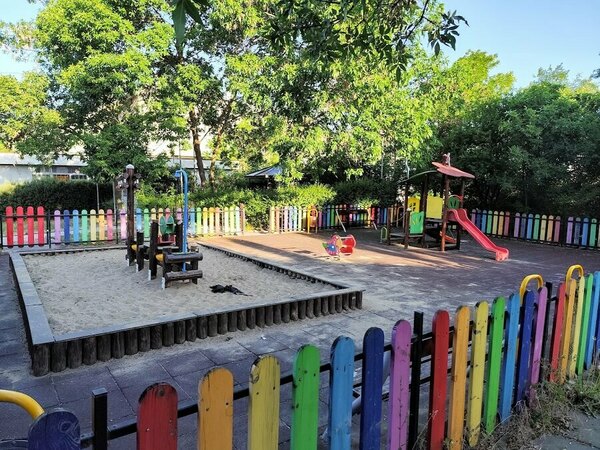 Предстои ремонт на кътовете за игра и спорт на открито