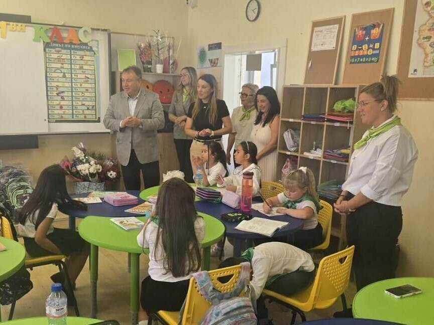 Раници и помагала за деца и ученици от уязвими групи