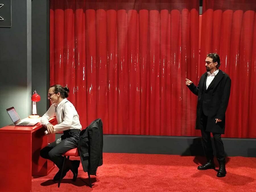 Премиера на „Зимата на червените фенери“