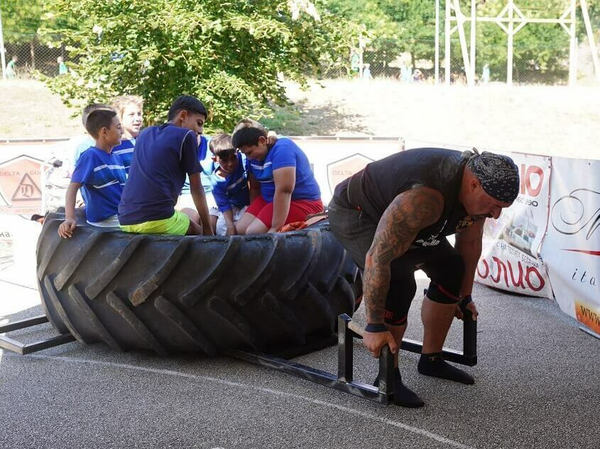 Железни атлети мерят сили в Нови пазар