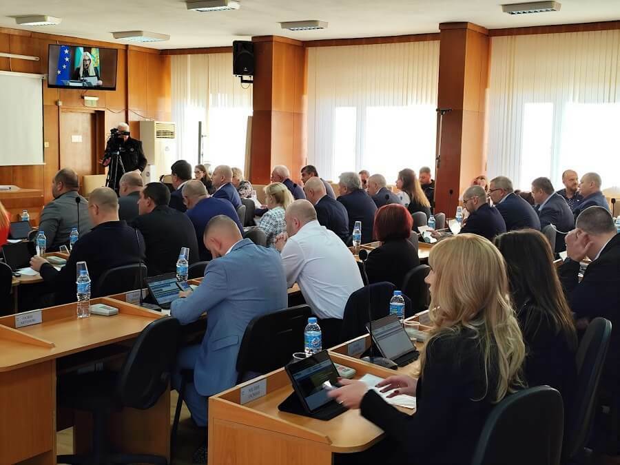 Осма процедура за избор на обществен посредник