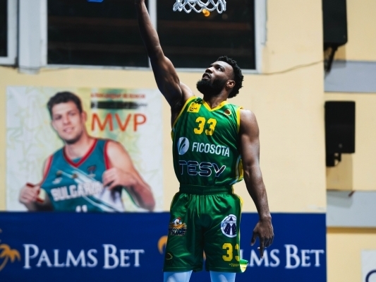 Борбен „Шумен“ отстъпи минимално на „Спартак“