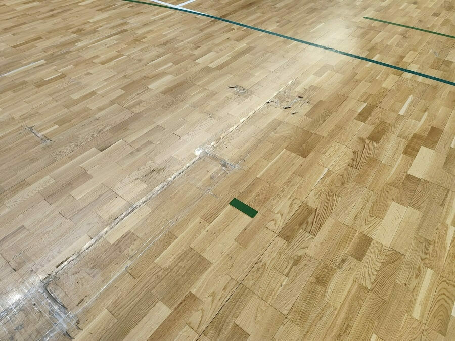 Нова настилка в „Арена Шумен“ не преди февруари